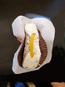 Come gustare il vero cannolo siciliano: tra tradizione e sapore