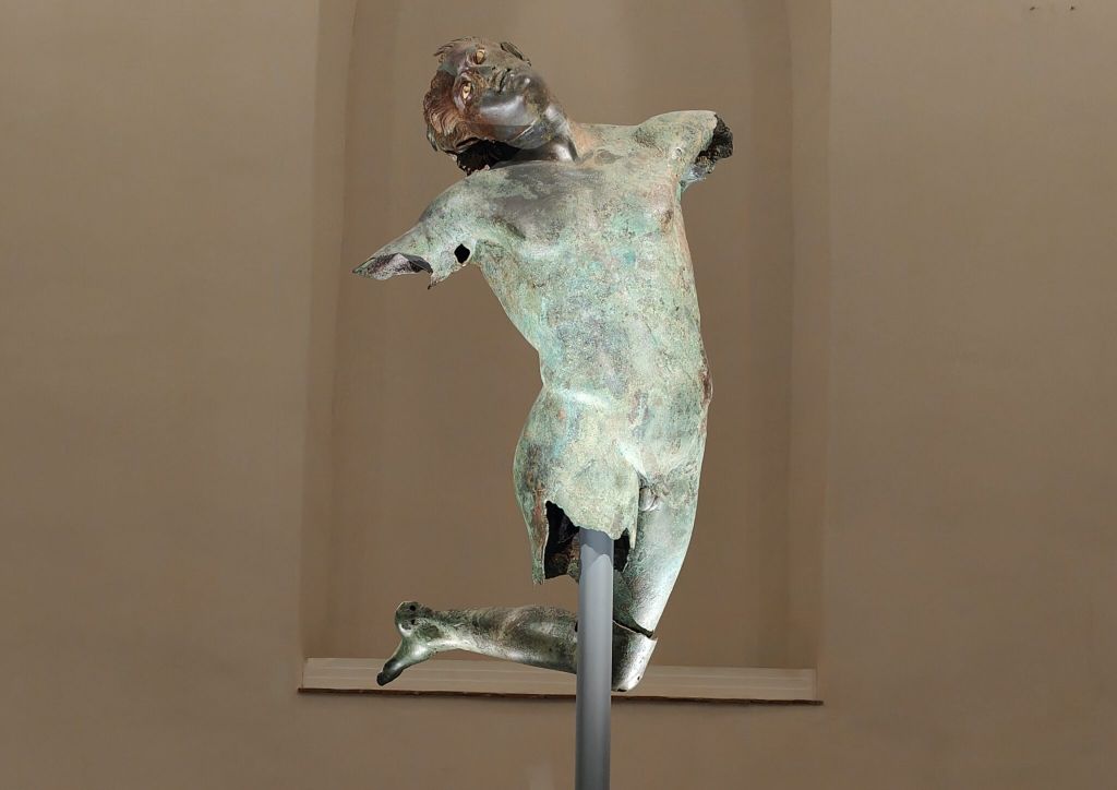 Visita al Museo del Satiro Danzante