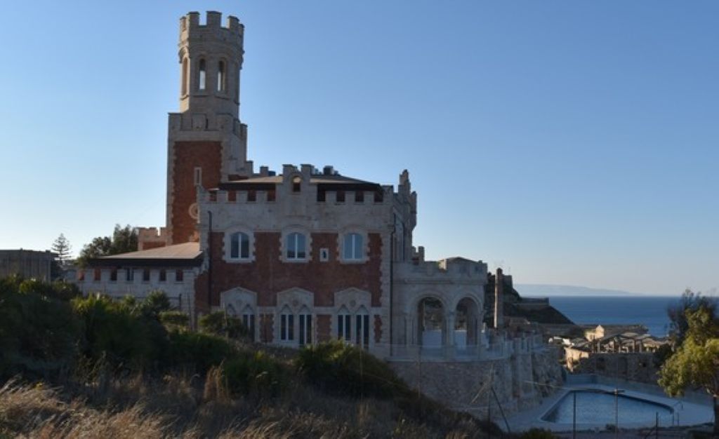Il Castello Tafuri a Portopalo di Capo Passero