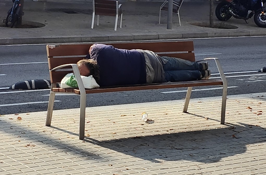 Poveri e senza tetto