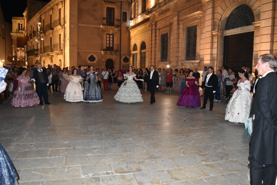 Siracusa - Gran Ballo Risorgimentale Il Gran Ballo Risorgimentale a Ortigia